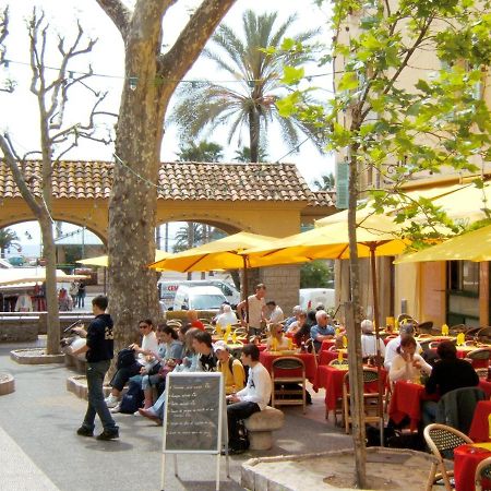 דירות מנטון Patio De La Pietonne מראה חיצוני תמונה